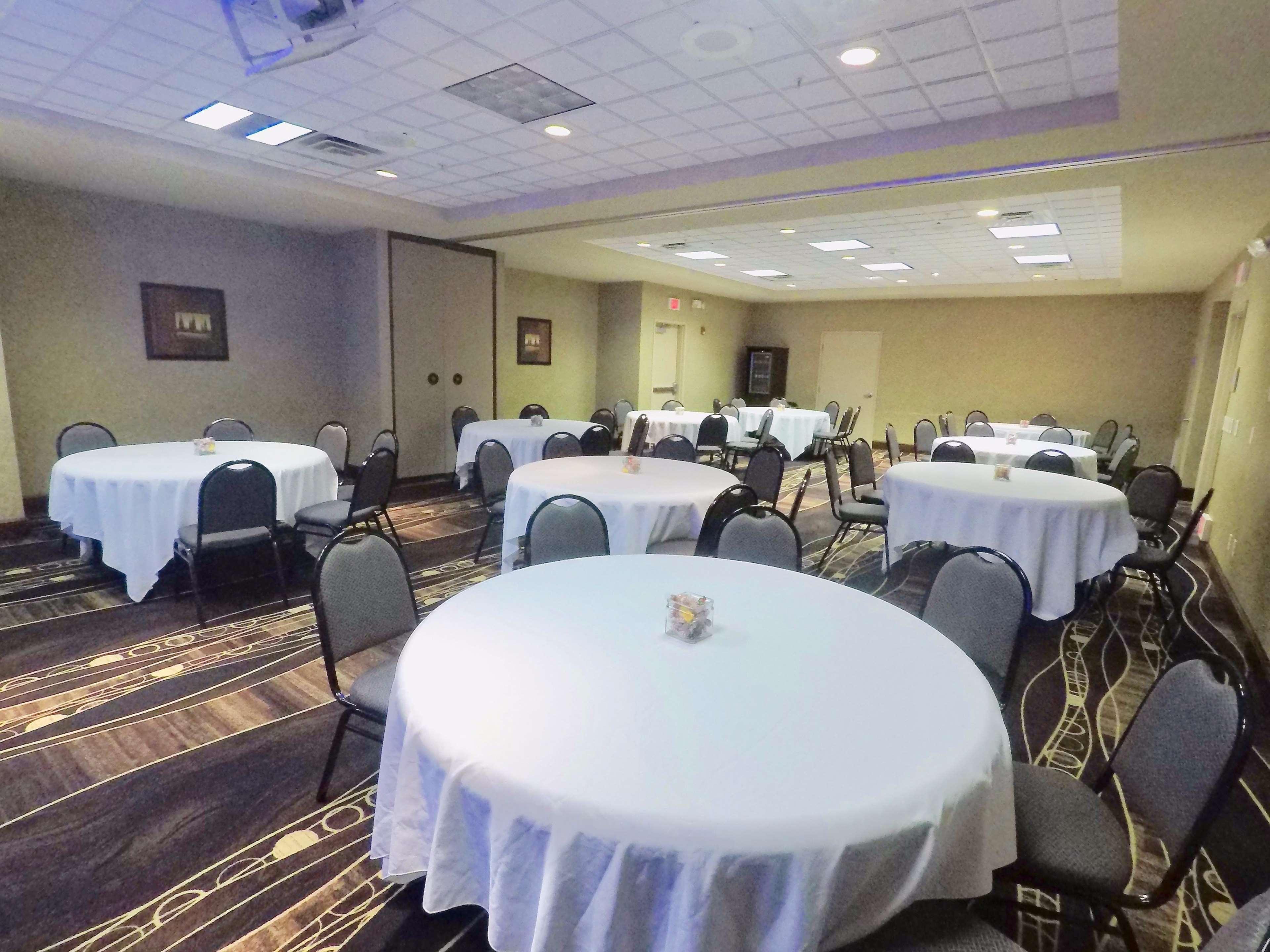 Hilton Garden Inn West Des Moines Zewnętrze zdjęcie