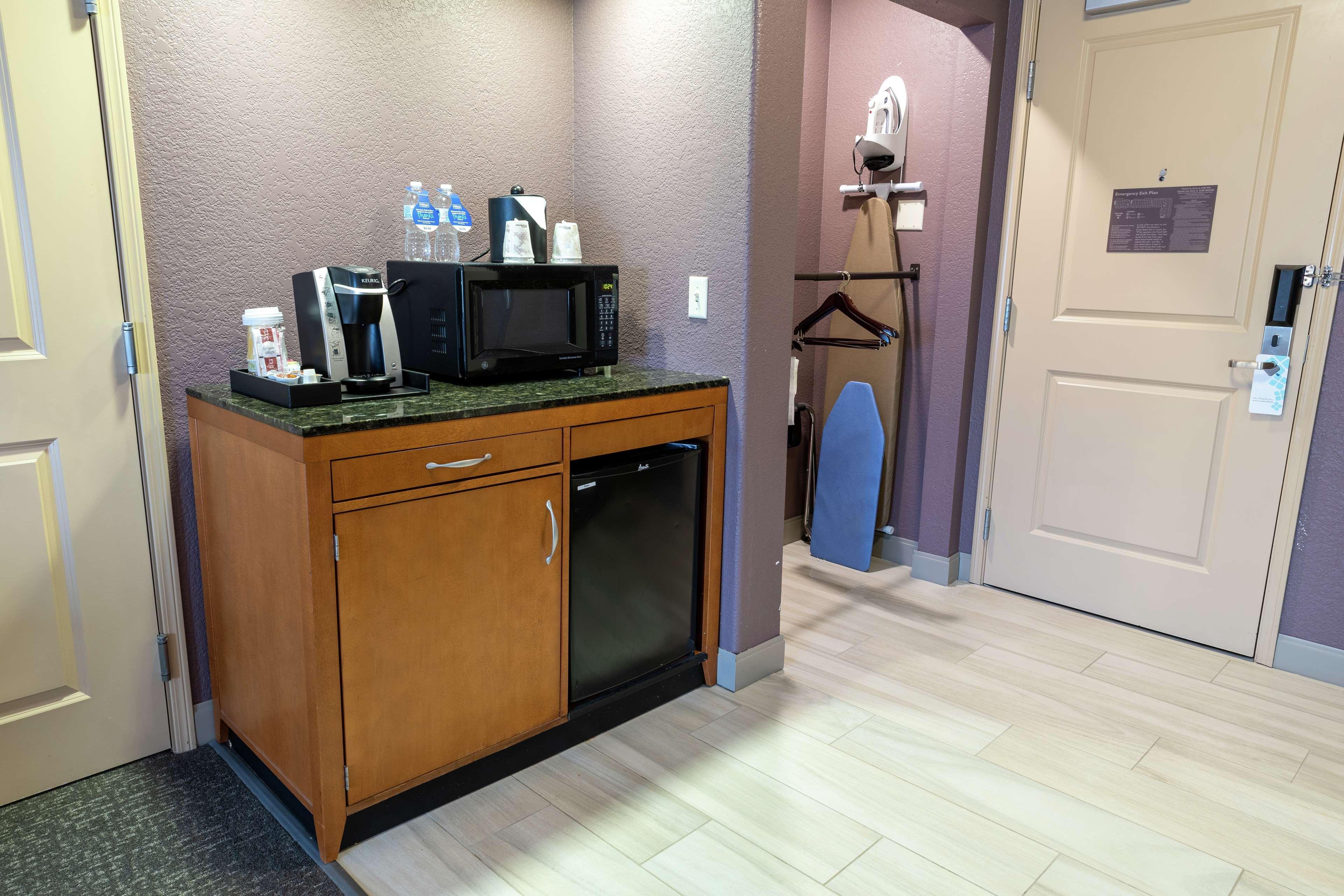 Hilton Garden Inn West Des Moines Zewnętrze zdjęcie